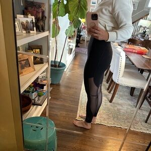 Lululemon ultra high rise running tights with netting